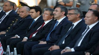 Cumhurbaşkanı Yardımcısı Yılmaz: "Adanın yakın tarihi, Kıbrıs Türkü'nün şehitleri görmezden gelinerek anlatılamaz"
