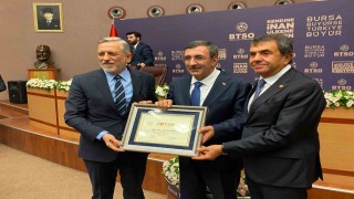 Cumhurbaşkanı Yardımcısı Yılmaz Bursa iş dünyasının temsilcileriyle bir araya geldi