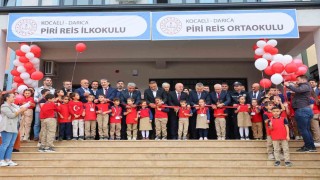 Darıcada yeni okul coşkusu