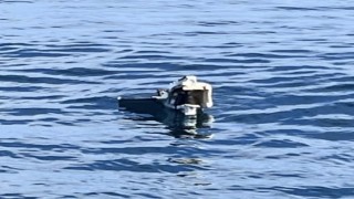 Denizde bulunan dron parçası ekiplerce alındı