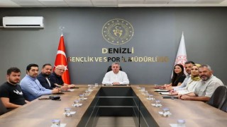 Denizlide yeni futbol sezon öncesi antrenman  saha planlaması yapıldı