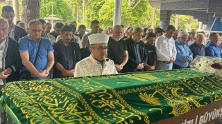 Denizlili gazeteci Mümtaz Dündar son yolculuğuna uğurlandı