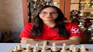 Denizlili satranç sporcusu Dartmouth Collegeye kabul edildi