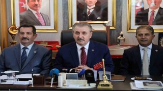 Destici: Türkiye prangalarını kırmış güçlü bir ülkedir