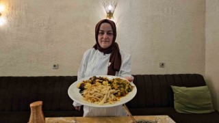 Devrek'in eski tatlarını yeni nesillere aktarıyor