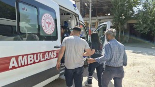 Devrilen motosikletin sürücüsü yaralandı
