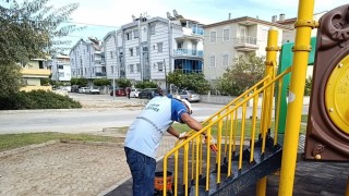 Didim Belediyesi'nden parklarda genel bakım çalışması