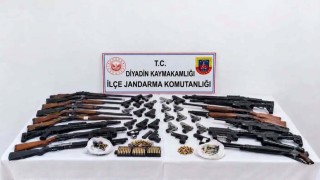Diyadinde silah kaçakçılığına büyük darbe: 28 adrese eş zamanlı operasyon