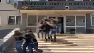 Diyarbakırda Daltonlar suç örgütüne operasyon: 8 şüpheli tutuklandı