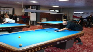 Düzce'de 3 Bant Bilardo Longoni Cup Türkiye Şampiyonası başladı
