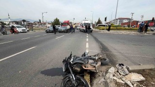 Düzce'de feci kaza: 2'si ağır 3 yaralı