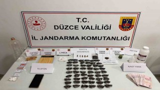 Düzcede jandarmadan uyuşturucu operasyonu