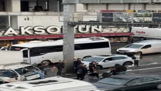 E-5'de feci kaza, çevredekiler şoföre kalp masajı yaptı