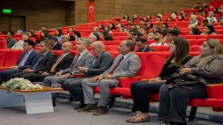 EBYÜ'de yeni öğrencilere oryantasyon programı düzenlendi