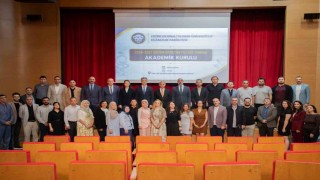 Eczacılık Fakültesinde akademik kurul toplantısı yapıldı