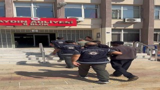 Efeler'de 31 düzensiz göçmen yakalandı: 2 tutuklama