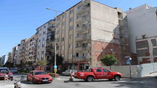 Efelerde doğal gaz kaçağı paniği, 6 katlı bina tahliye edildi