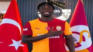 El Chadaille Bitshiabu, Galatasarayın 12. Fransız futbolcusu oldu