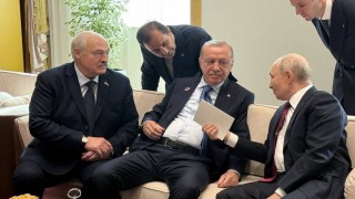 Erdoğan, Putin ve Lukaşenkodan samimi görüşme