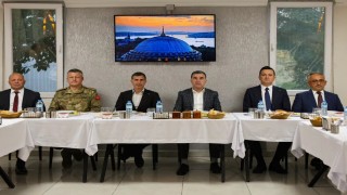 Erkol ve Danacı için veda yemeği düzenlendi