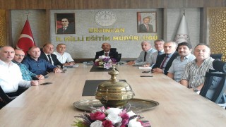 Erzincanda imam hatip okullarının yöneticileriyle yeni eğitim öğretim yılı toplantısı yapıldı