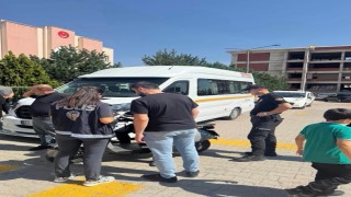 Erzincanda okul çevreleri ve servis araçları denetlendi