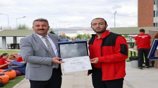 Erzurum'u hukuk fakültesi öğrencisi Yiğit Bilirdönmez temsil etti