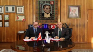 Erzurum'un kültürel ve bilimsel vizyonuna katkı sunacak iş birliği için imzalar atıldı