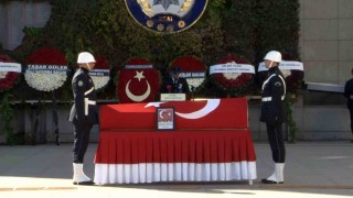 Esenurtta denetim sırasında şehit olan polis memuru için tören düzenlendi