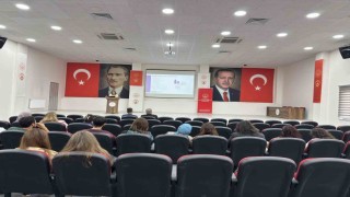 Eskişehirde Aile ve Sosyal Hizmetler personeline bağımlılık eğitimi