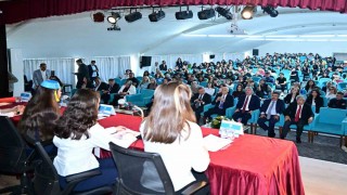 Eskişehir'de 'Yazar Okumaları - Cengiz Dağcı Okumaları' programı gerçekleştirildi