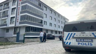 Evinde silahla vurulmuş halde bulundu
