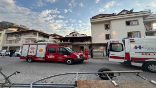 Fethiyede asansör boşluğuna düşen bir kişi hayatını kaybetti