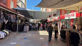 Fındık sezonu sona yaklaşırken Alaplı çarşısında hareketlilik arttı