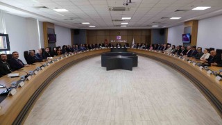 FÜde yeni eğitim öğretim yılı hazırlıkları değerlendirildi
