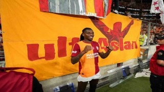 Galatasarayda maç sonucu üçlüsü Rafael Leaodan