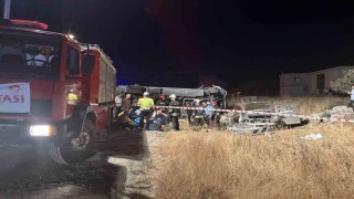 Gaziantep'te feci kaza: 5 ölü, 13 yaralı