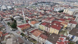 Gaziosmanpaşa'da yarım asırlık mülkiyet sorunu çözüldü: İlk tapu teslim edildi