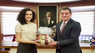 Giresun Belediye Başkanı Fuat Köseden Miss World 2026da yarışacak hemşehrisine destek çağrısı