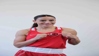 Gizem Özer Bulgaristanda