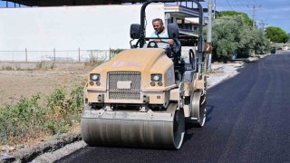 Gölmarmara NATO Caddesi'nde sıcak asfalt çalışması başladı