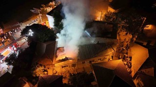 Gölyazıda geceyi aydınlatan yangın