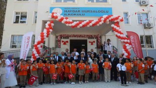Hatayda ilk ders zili çaldı, 360 bin öğrenci okullara döndü