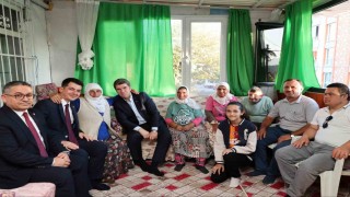 Hayatını üç engelli evladına adadı, devlet yalnız bırakmadı