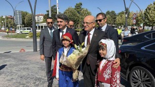 Hazine ve Maliye Bakanı Mehmet Şimşek Boluya geldi