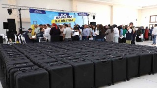 HBB'den üniversite öğrencilerine bavul ve ulaşım desteği
