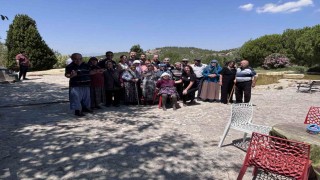 Honaz Belediye Başkanı Kepenek, yaşlı rehabilitasyon merkezini ziyaret etti