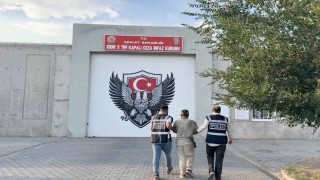 Iğdırda 10 yıl 4 ay 17 gün hapis cezasıyla aranan şahıs yakalandı