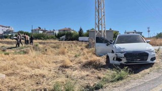 İki otomobilin karıştığı kazada 5 kişi yaralandı