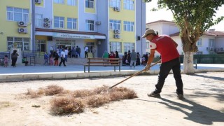 İncirliovada okullar yeni eğitim yılına hazırlanıyor
